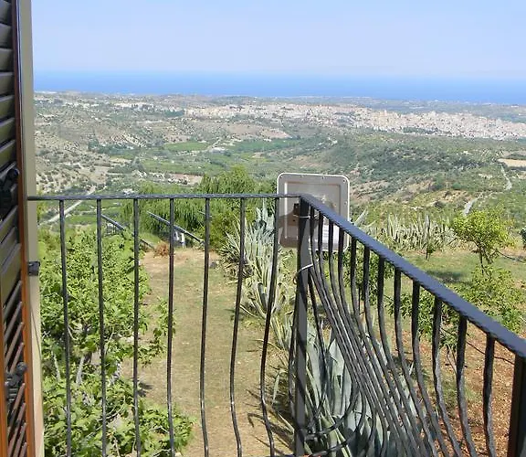 Casa Sierra Vento Bed & Breakfast 3*